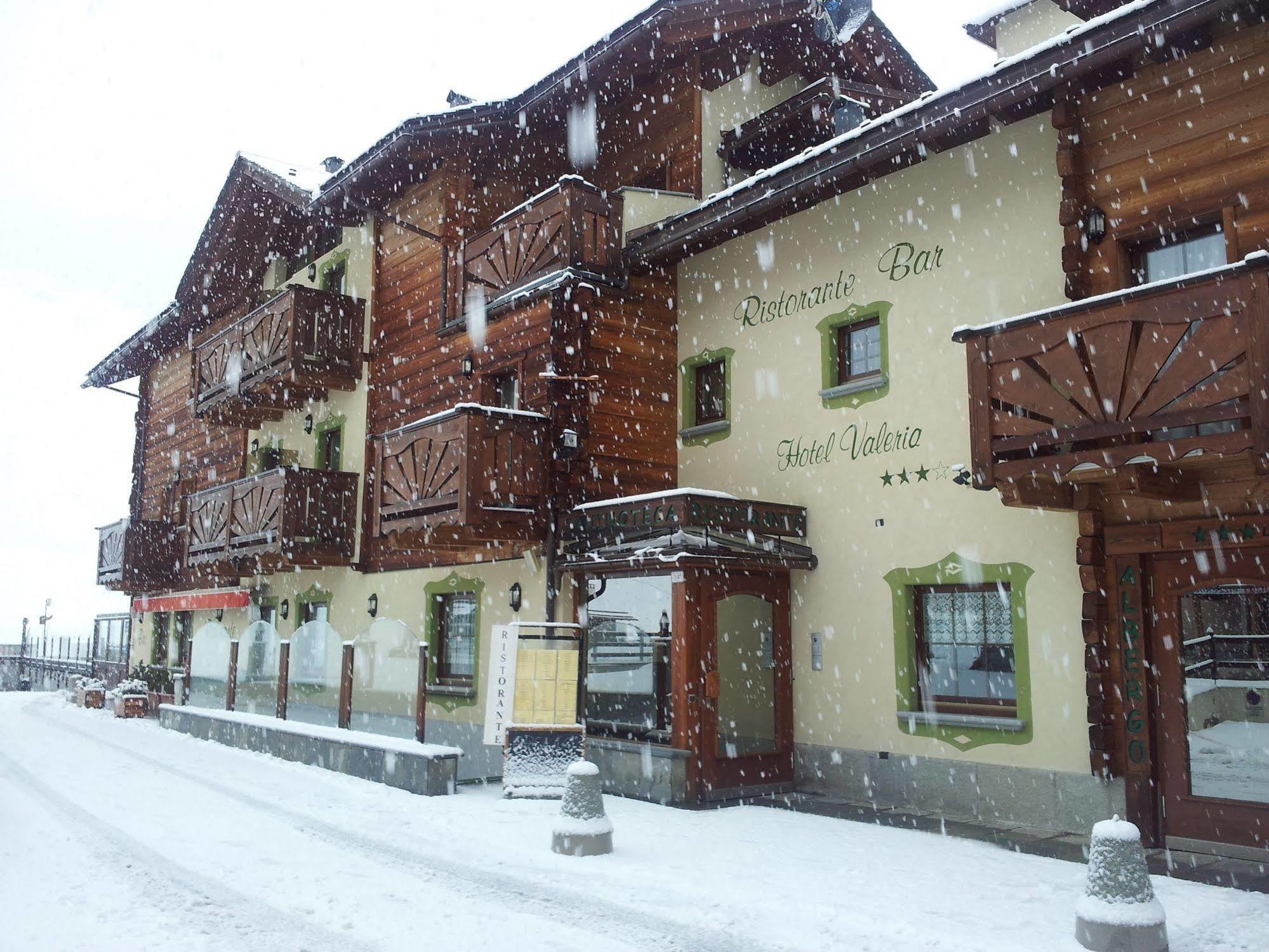 Hotel Valeria Livigno Exterior photo